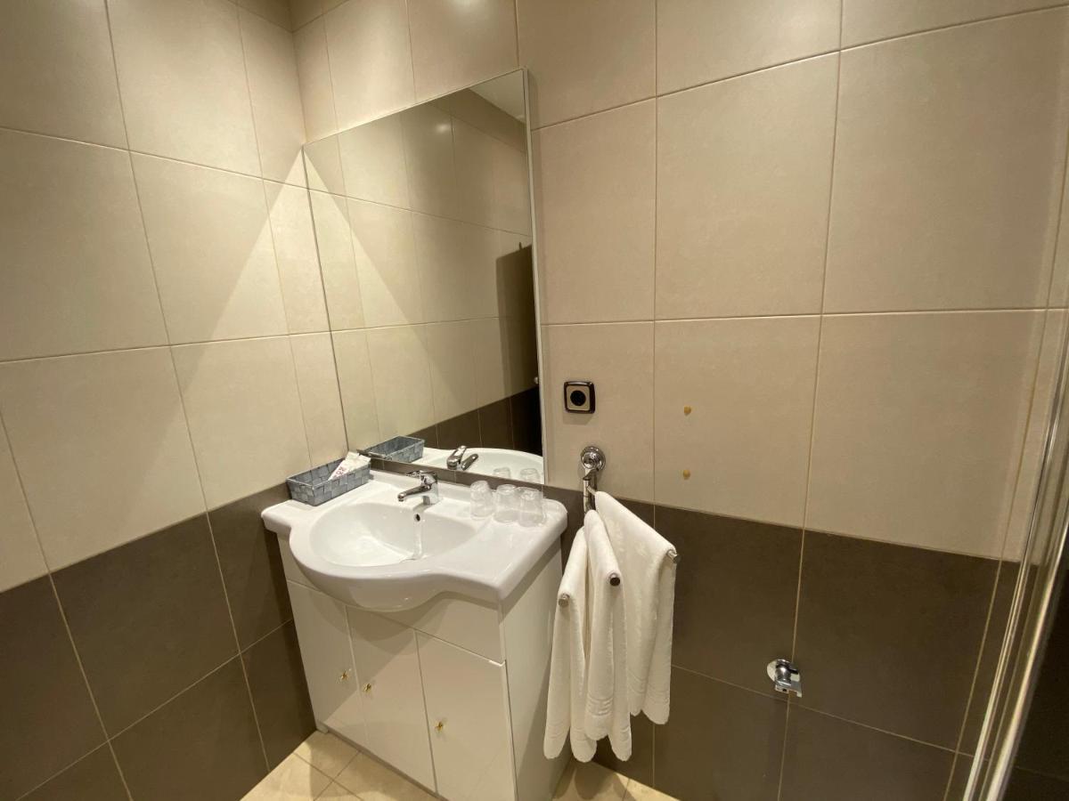 Prober_Consuegra Apartman Pas De La Casa Kültér fotó